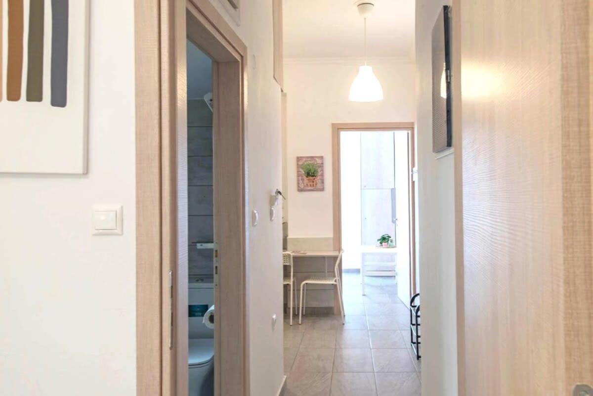 Your Perfect Choice In Athen'S Best Location 1 المظهر الخارجي الصورة